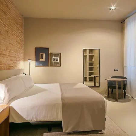Uma Pau Claris Gasthof Barcelona