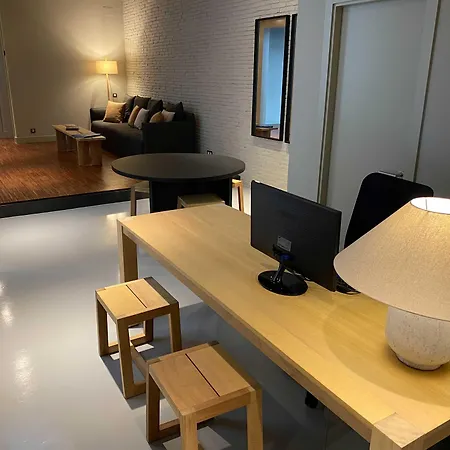 Colectia Pau Claris 게스트하우스 4*