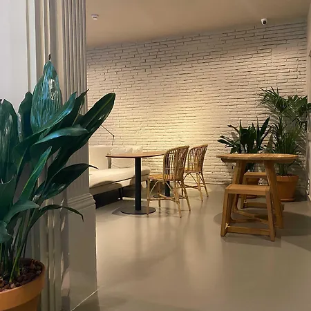 Colectia Pau Claris 4* Barcelona