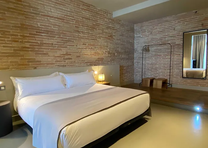 Pensjonat Colectia Pau Claris 4*
