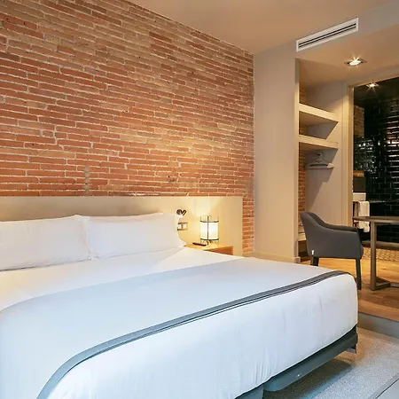 Uma Pau Claris Guest house