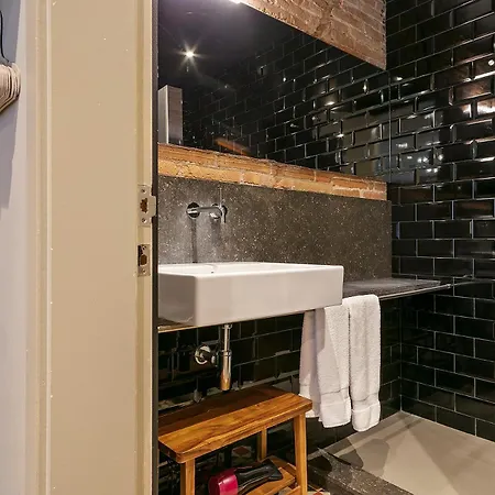 Guest house Uma Pau Claris Barcelona